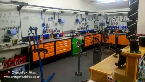 Workshop, bike repair, suspension service